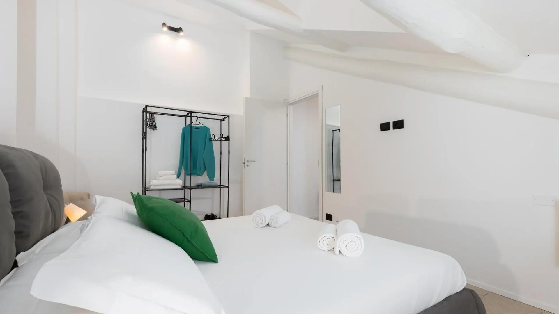 Apartament I Buenos Aires I 2Min From The Metro M1,M2 Mediolan Włochy